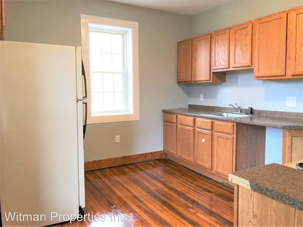 226 Pearl Street - Photo 2 of 19