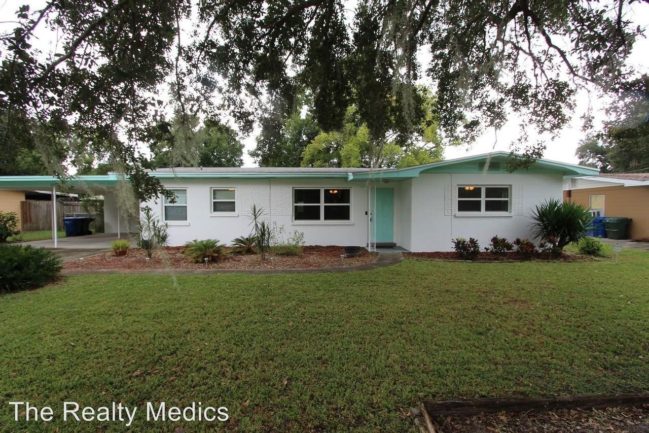 1071 Idylwild Dr Nw - Photo 2 of 18