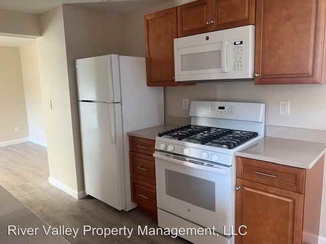 788 Rte 5 North - Photo 3 of 13