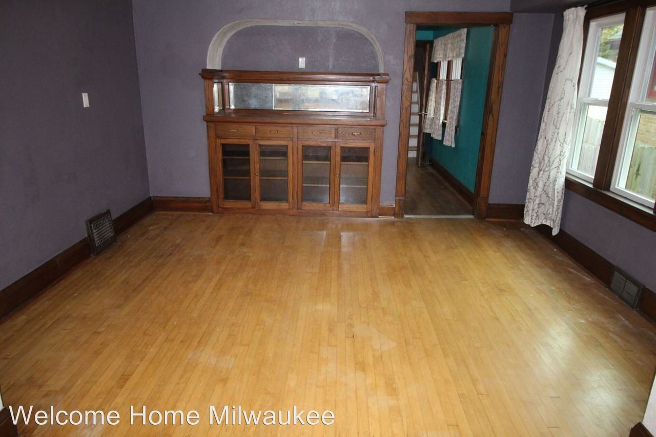 2850 N 56th Street - Photo 2 of 24
