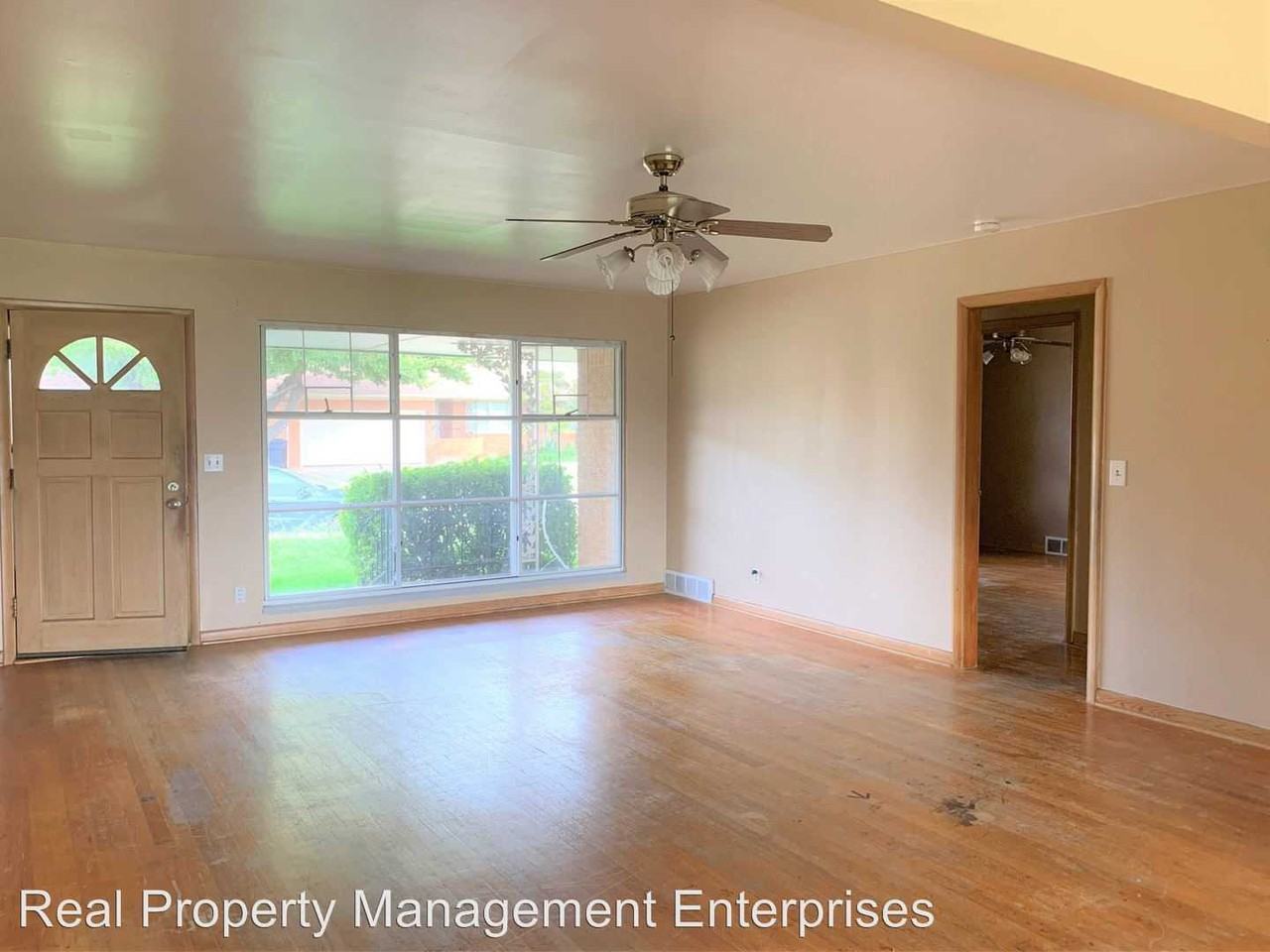 808 Sw 39th St - Photo 2 of 8