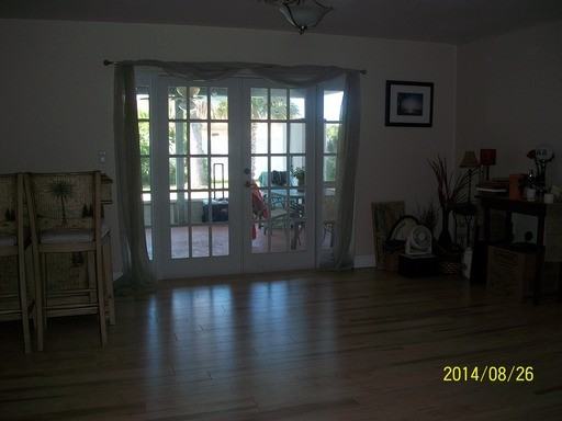 410 Norwood Ave - Photo 3 of 18