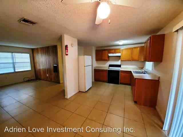 5275 Lanette St Orange - Photo 3 of 10