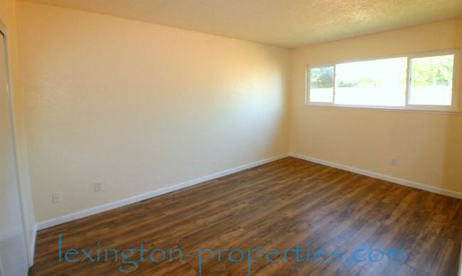 3721 Scallop Court - Photo 3 of 9