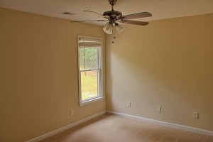 357 Laurel Glen Xing - Photo 2 of 17