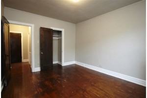 7201 S Dorchester Ave - Photo 2 of 6