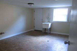 17049 Cregier Ave - Photo 2 of 27