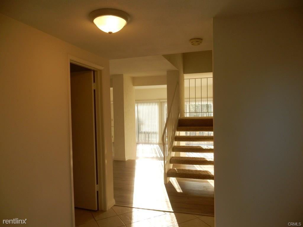 14 Sycamore Ln - Photo 2 of 10