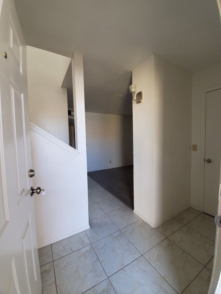 3208 Isla Morada - Photo 2 of 37