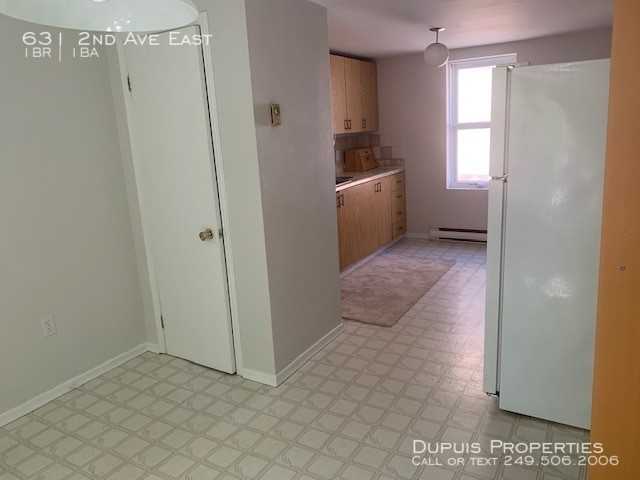 631 2nd Ave East - Photo 3 of 11