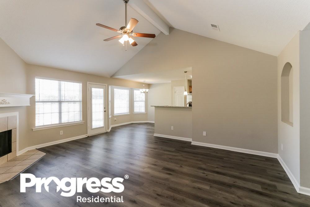 3900 Sundale Way W - Photo 3 of 16