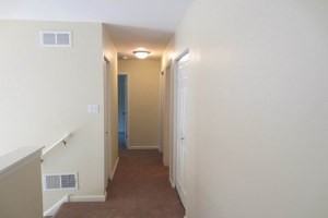 328 Hadleigh Rd - Photo 3 of 13