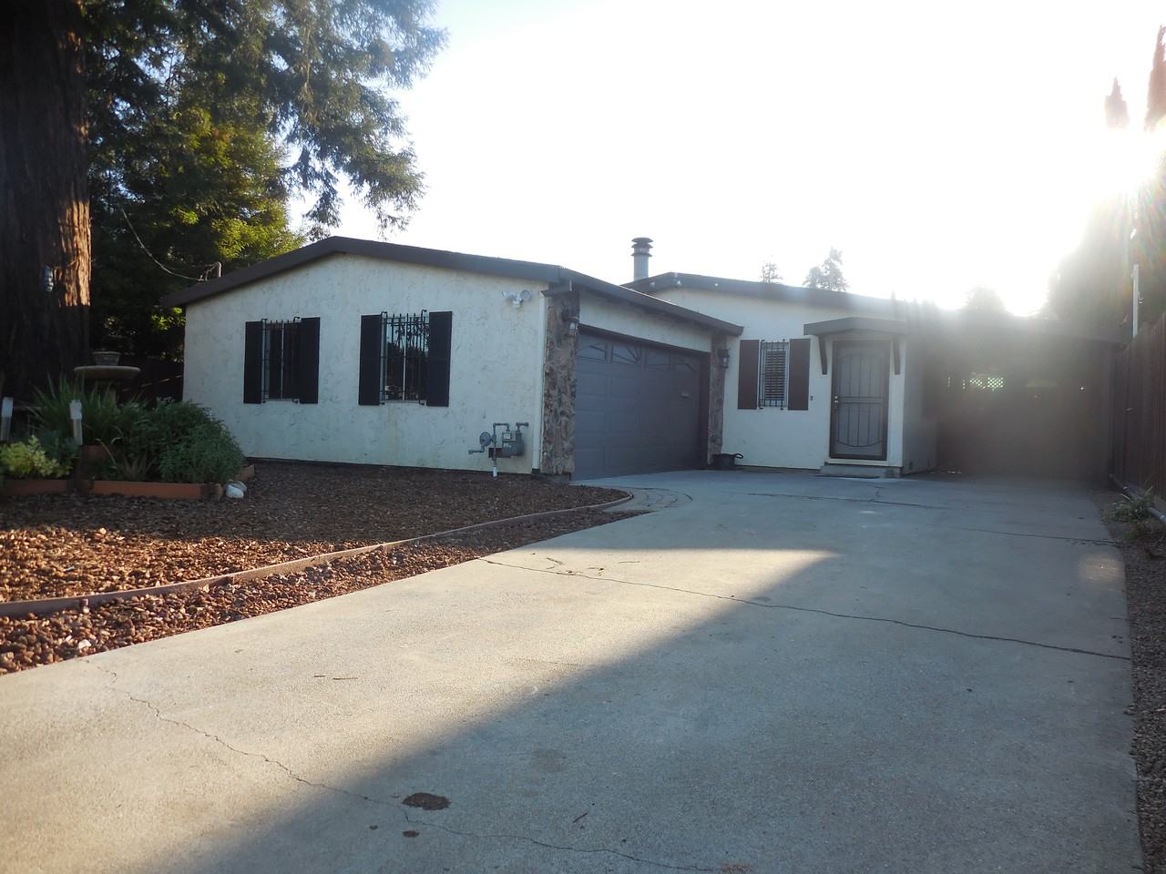 320 Buckeye St. - Photo 2 of 17