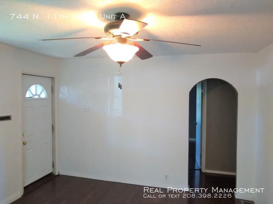 744 N. 11th Ave. #A - Photo 3 of 12