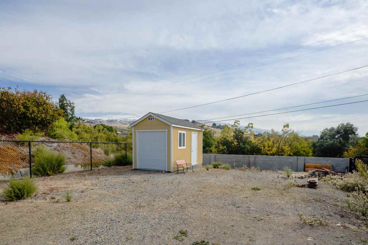 3451 Spurling Ct - Photo 2 of 13