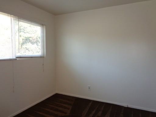 726 Morgan St - Photo 3 of 7