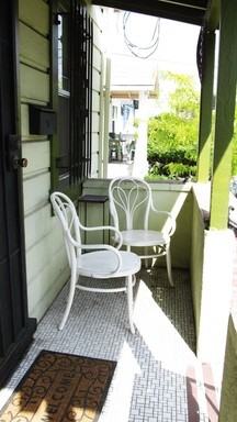 1420 E 33rd St - Photo 3 of 14