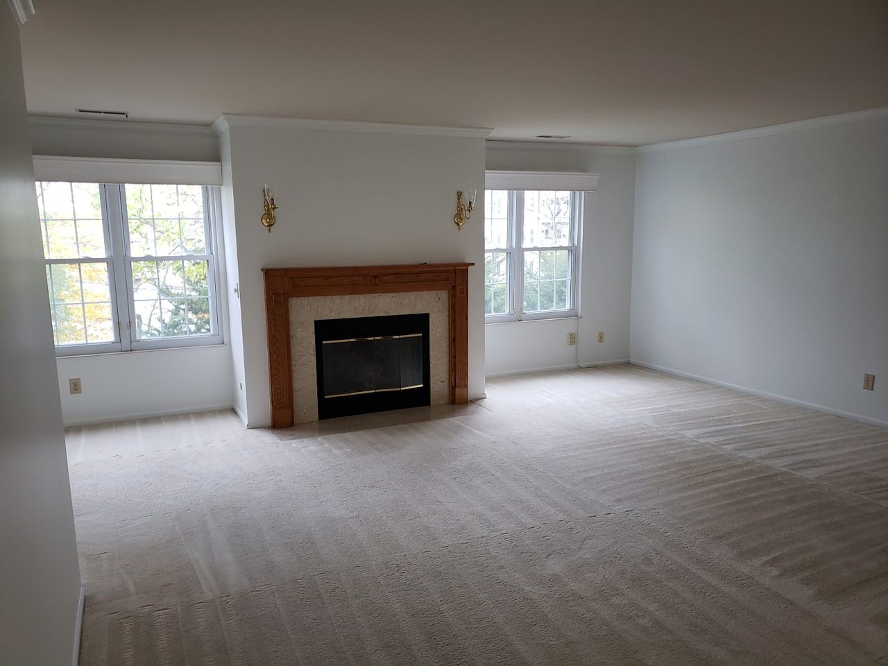 5161 Scarsdale Cv - Photo 2 of 22
