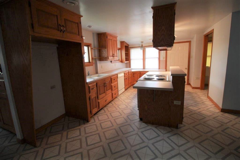157 Eden Rd - Photo 2 of 13