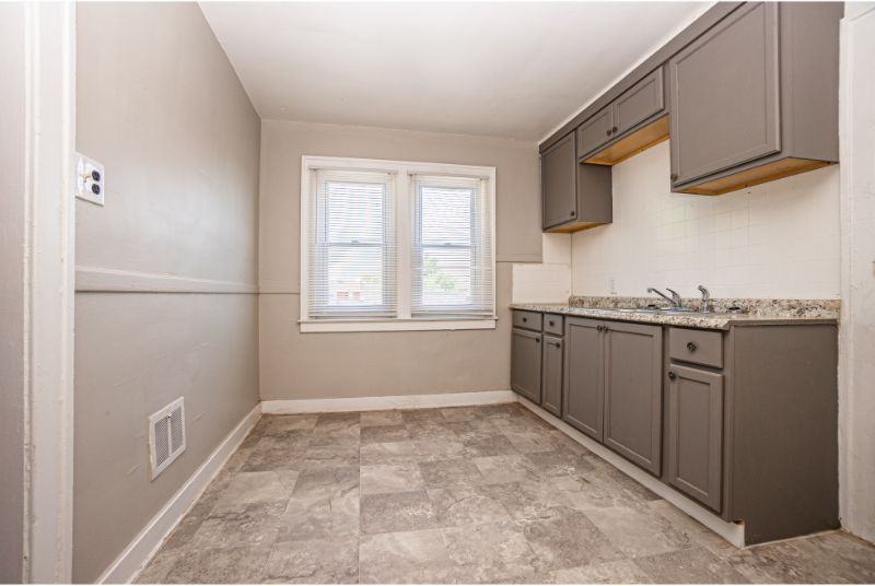 5025 Somerset Ave - Photo 2 of 6