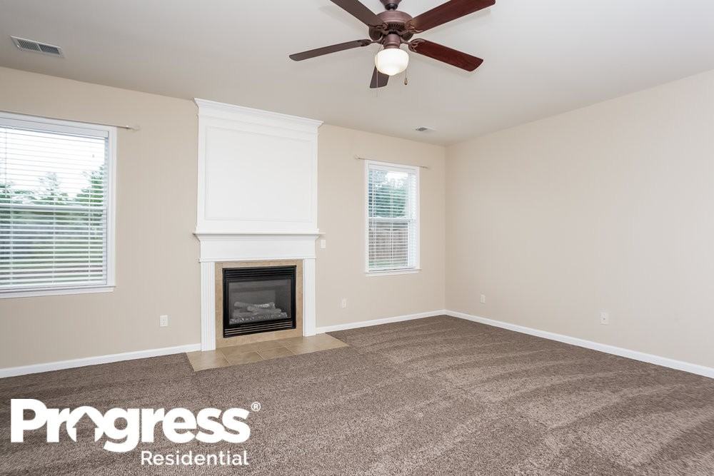10 Arran Ct - Photo 3 of 18
