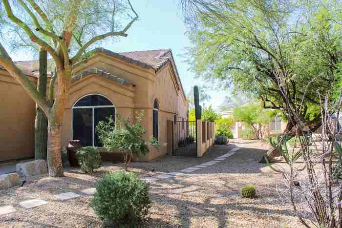 18920 North 89th Way - Photo 3 of 45