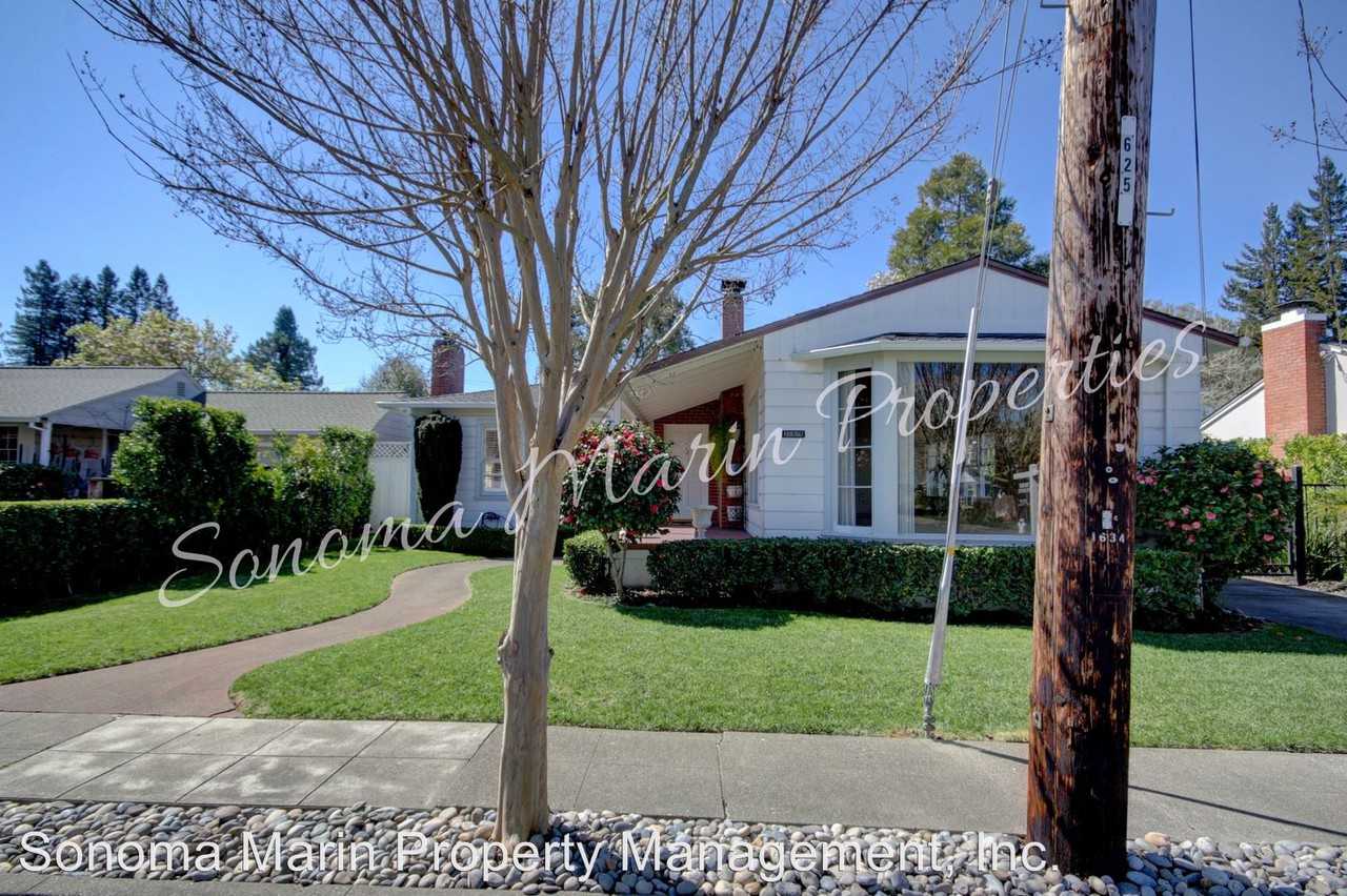 1634 El Rancho Way - Photo 2 of 31