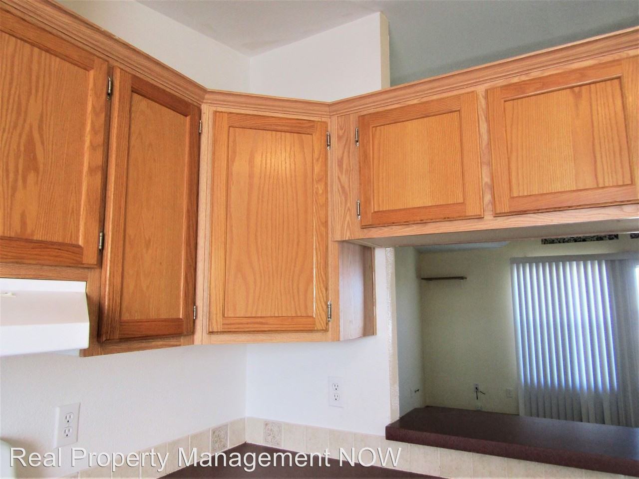 1047 Carbonera Avenue - Photo 3 of 11