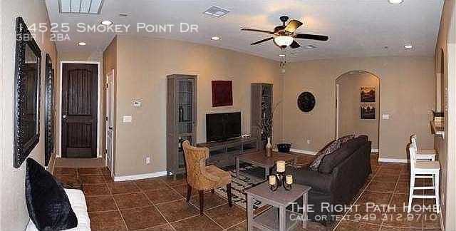 14525 Smokey Point Dr - Photo 3 of 34
