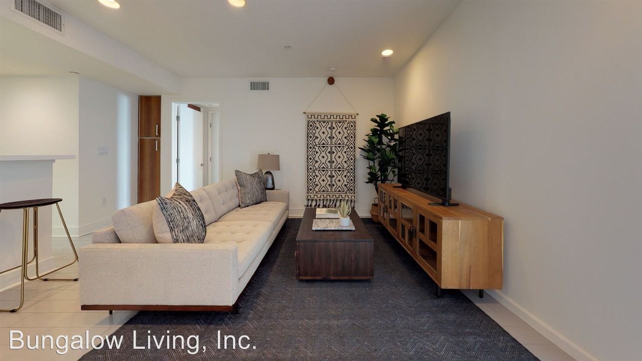 1518 Federal Ave 314 - Photo 2 of 8