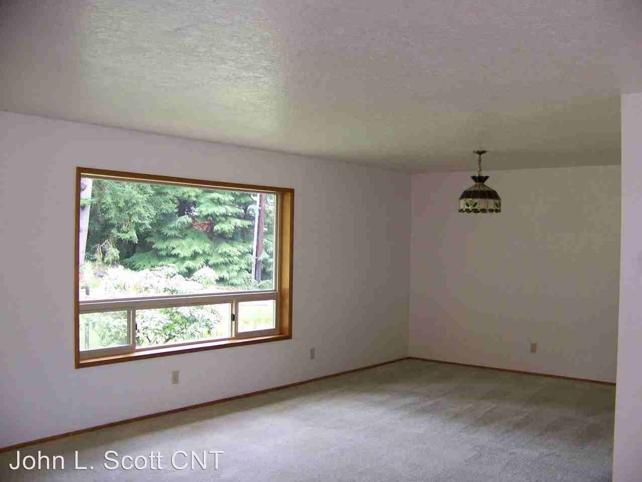211 Pleasant View - Photo 2 of 18