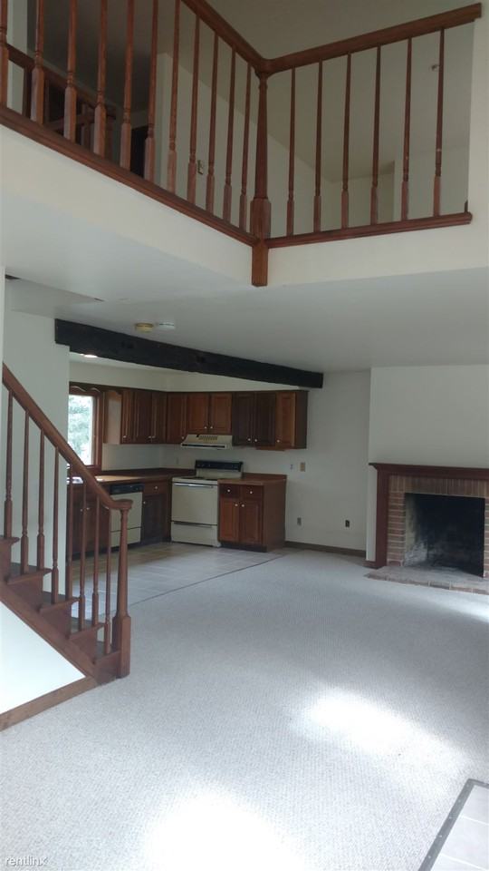 811 Sergeantsville Road - Photo 2 of 16