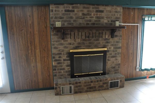 971 Peach Creek Cutoff - Photo 3 of 5