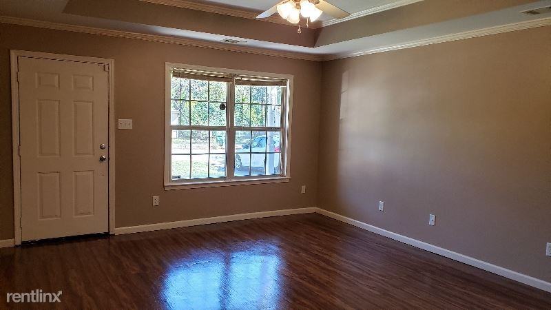 2906 Boyd St - Photo 3 of 16