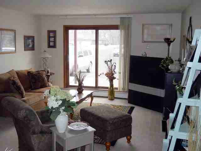 Auburn Cove Apartments - Photo 3 of 10