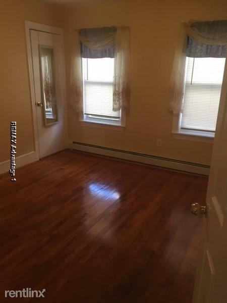 15 Hitchcock Rd - Photo 3 of 4