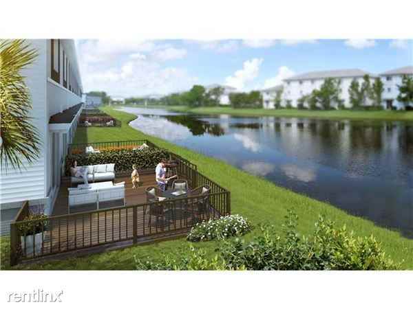 3521 NW 13th St - Photo 3 of 11