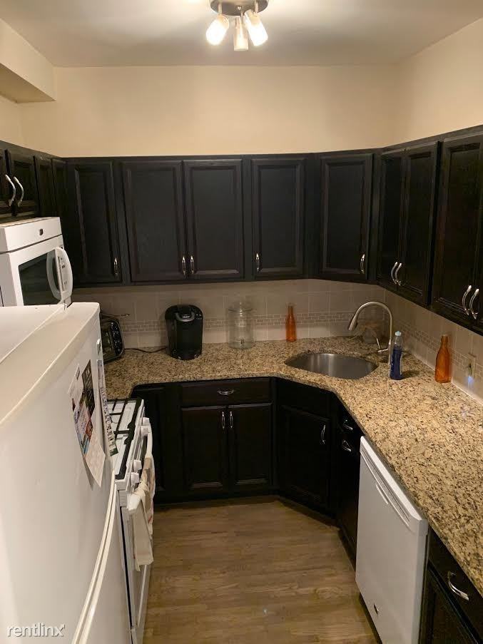 159 Newark St - Photo 2 of 9