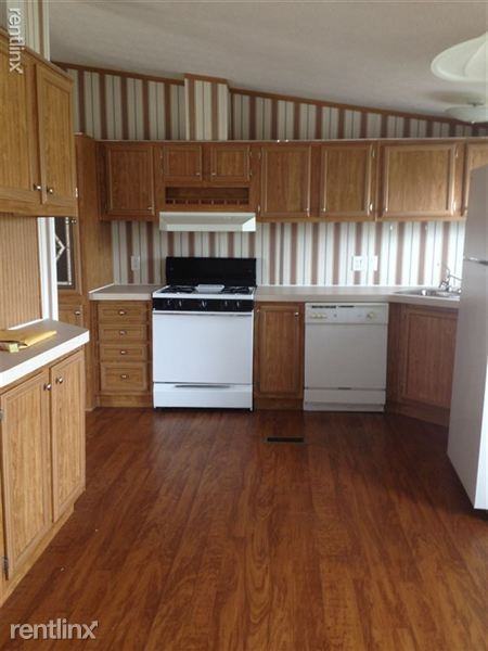 615 N 8th St - Photo 3 of 6