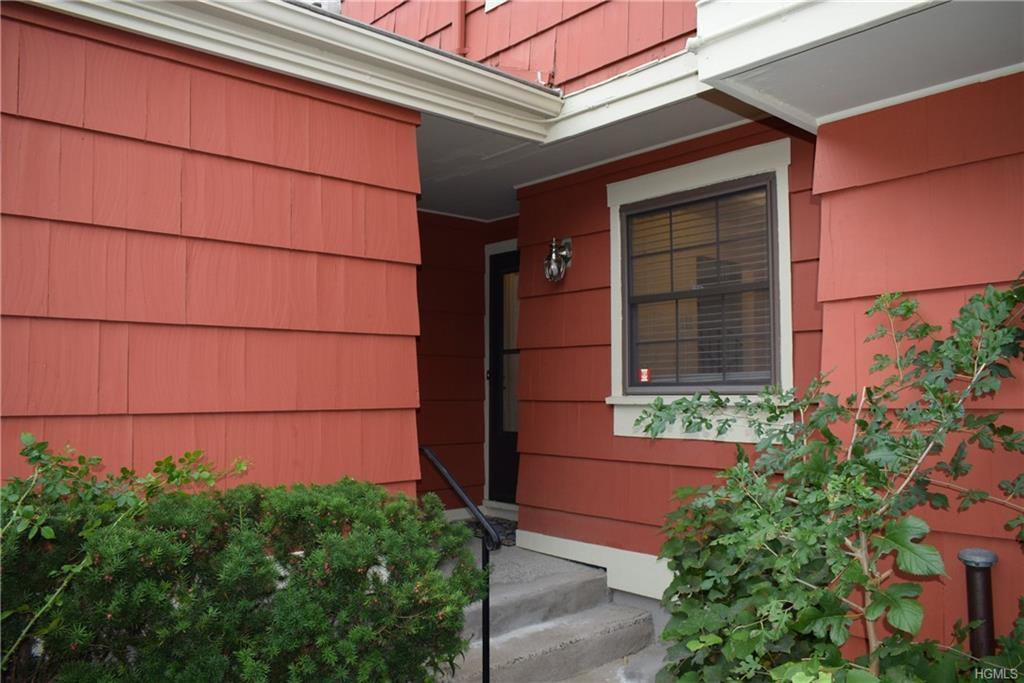 90 Branchwood Lane 90 - Photo 3 of 29