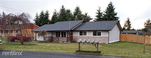 18231 Township Ct SW - Photo 3 of 10