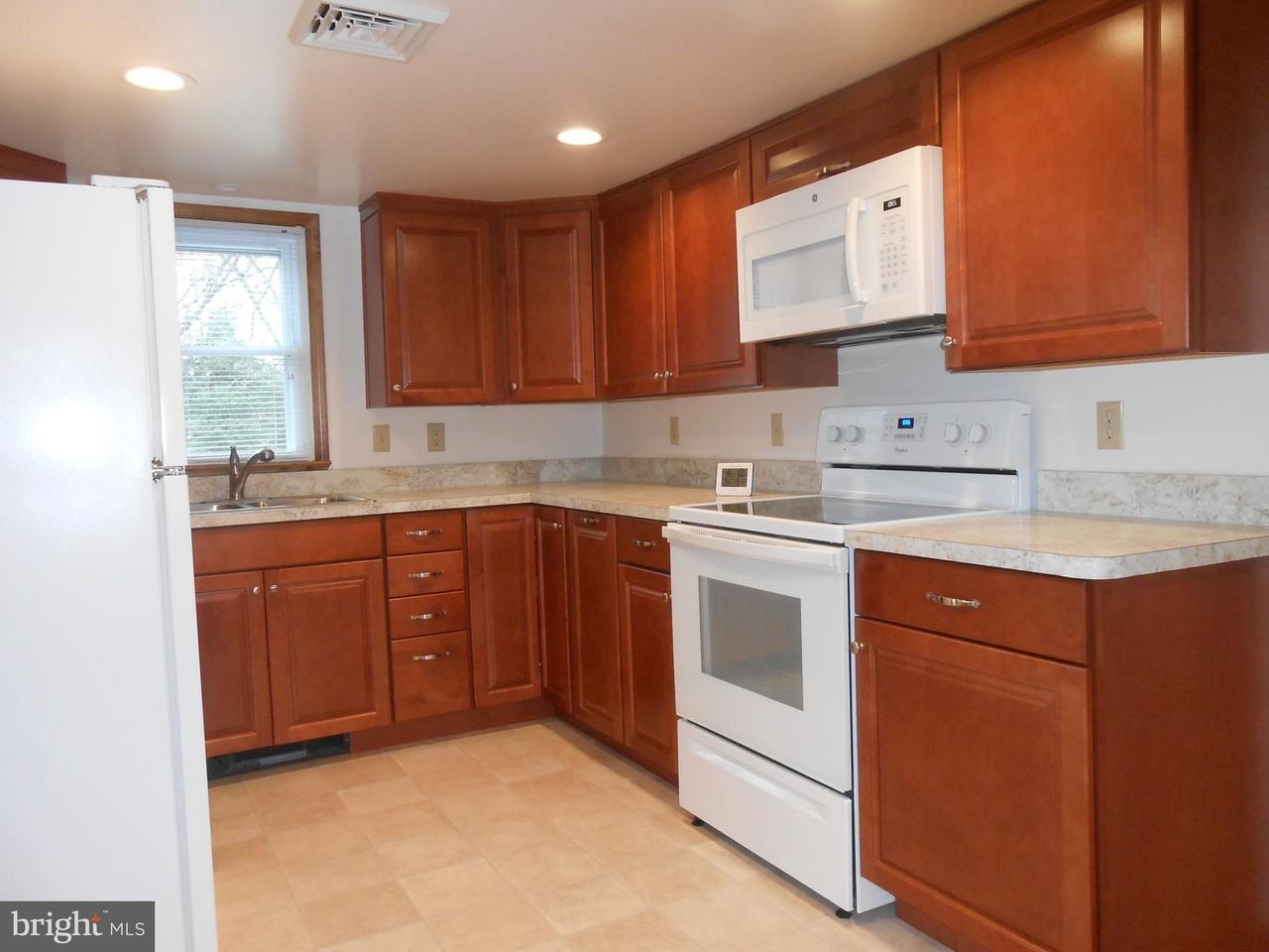 13883 Point Lookout Road - Photo 3 of 15