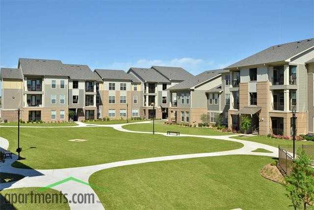 Encore Memorial - Photo 2 of 20