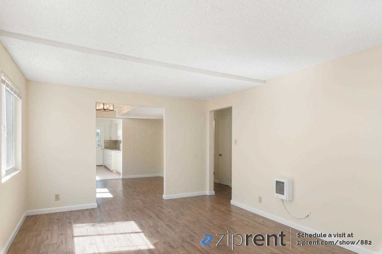 6309 Outlook Ave - Photo 3 of 16