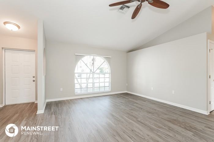 9100 Caloosa Road - Photo 3 of 16