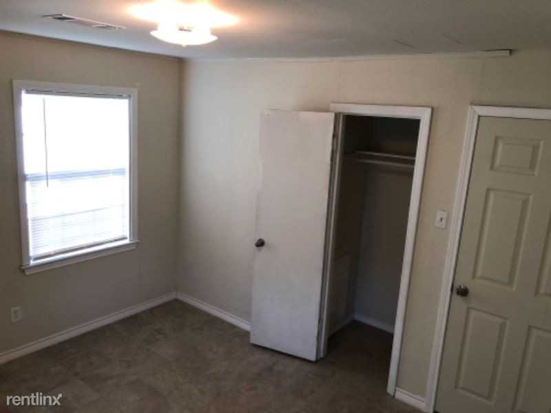 9707 Santa Cruz St - Photo 3 of 8