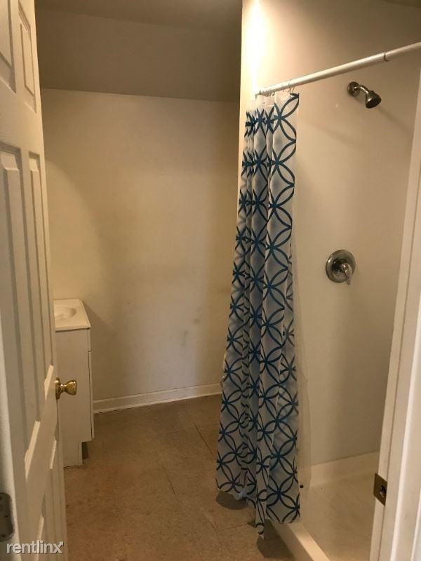 30B 30b West Commerce St. - Photo 3 of 4