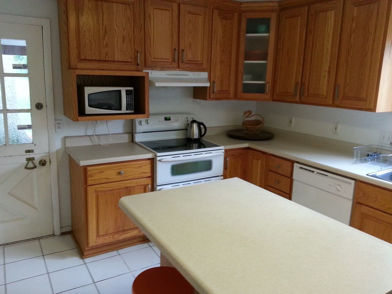 59 Greendale Dr - Photo 2 of 21