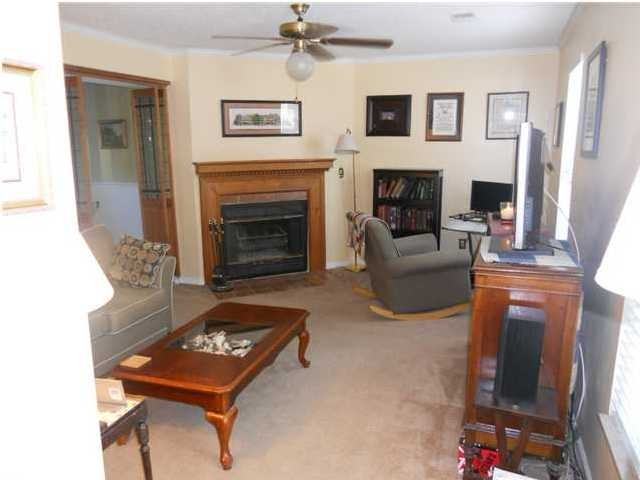 2780 Forest Dew Ct - Photo 3 of 7