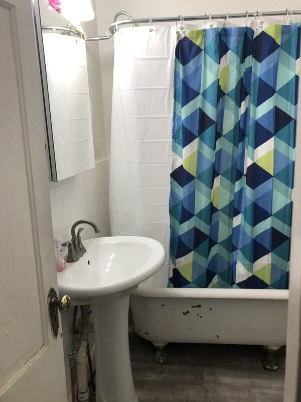 620 Erie Street Se #8 - Photo 3 of 21